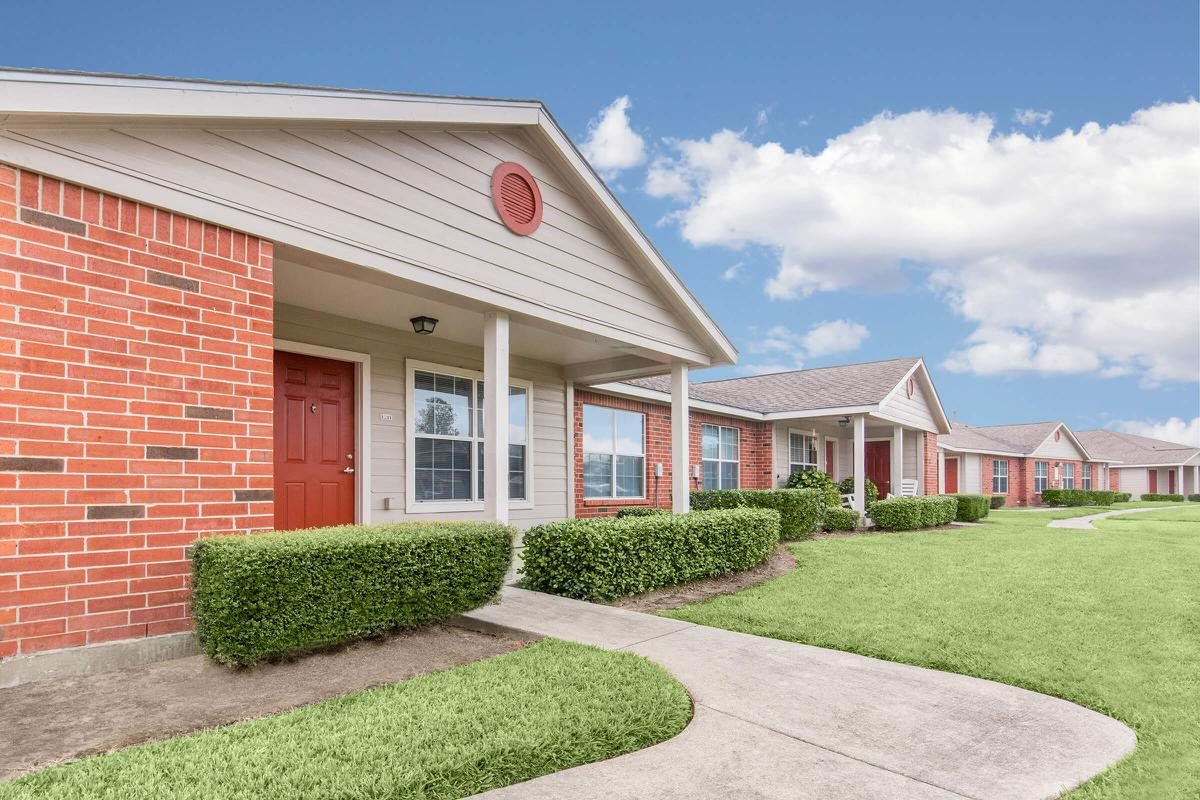 Photos and Video of Gateway Village Senior Apartments in Beaumont, TX