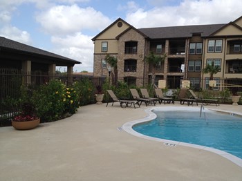 1903 Main Street 1-3 Beds Apartment, Affordable for Rent - Photo Gallery 2