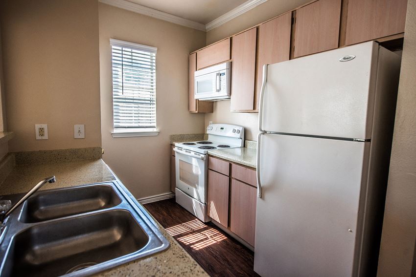 Prairie Estates Luxury Townhomes, 1325 Daja Lane, Grand Prairie, TX