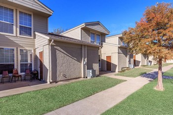 7229 Ferguson Road 1-3 Beds Townhouse, Affordable for Rent - Photo Gallery 2