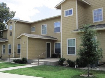 7229 Ferguson Road 1-3 Beds Townhouse, Affordable for Rent - Photo Gallery 5