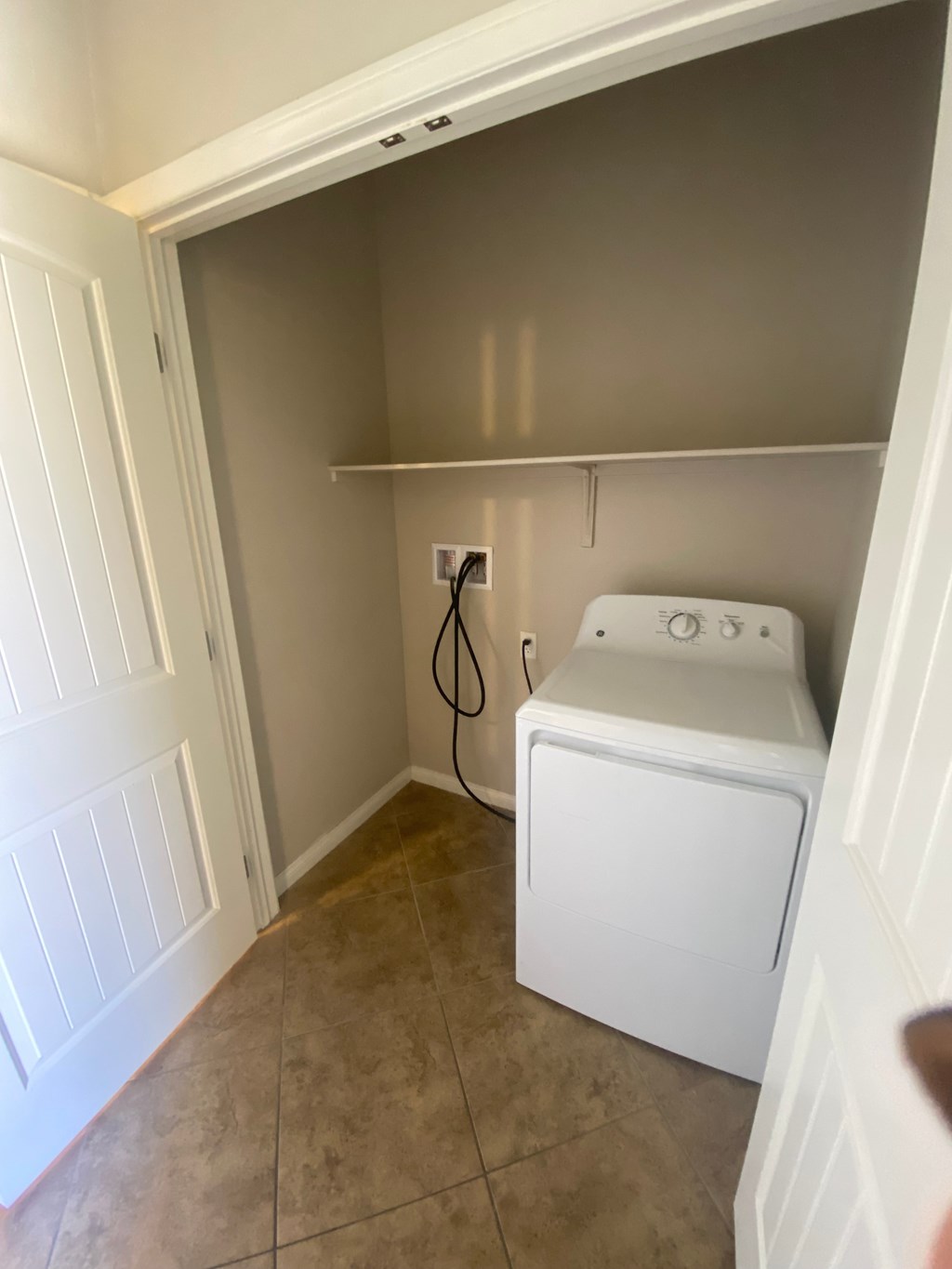 9492 Jumping Frog Court 4 Beds House for Rent - Photo Gallery 12