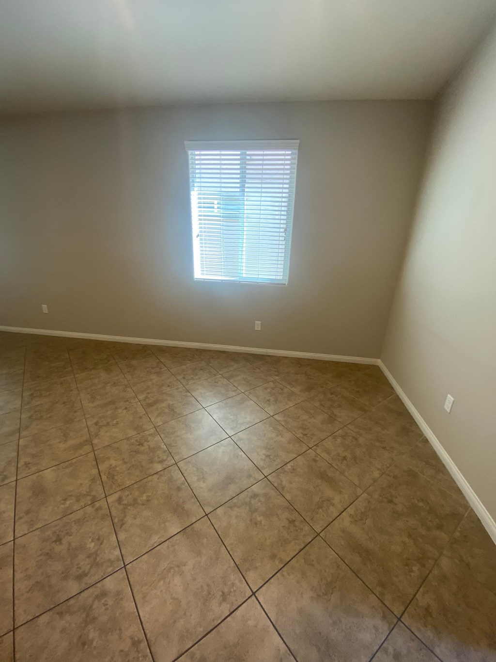 9492 Jumping Frog Court 4 Beds House for Rent - Photo Gallery 16