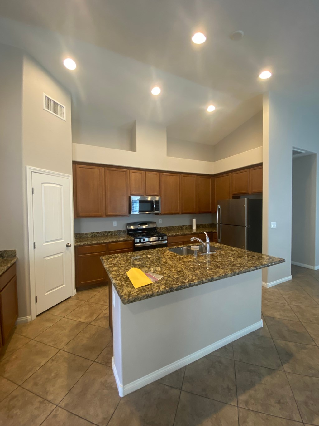 9492 Jumping Frog Court 4 Beds House for Rent - Photo Gallery 11