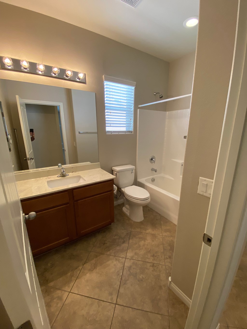 9492 Jumping Frog Court 4 Beds House for Rent - Photo Gallery 22