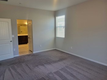 1860 Pebble Cove Avenue 3 Beds House for Rent - Photo Gallery 2