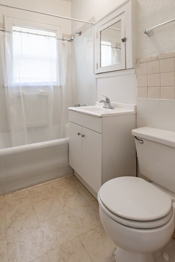 Bathroom Bathroom - Photo Gallery 6