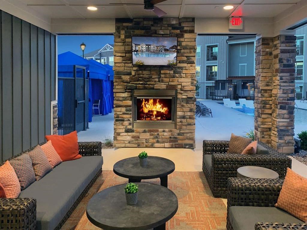 Firepit Lounge at Watermark at Harvest Junction, Longmont