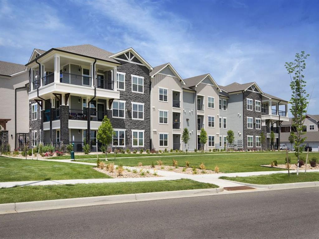 Watermark At Harvest Junction Apartments 766 S Martin Street