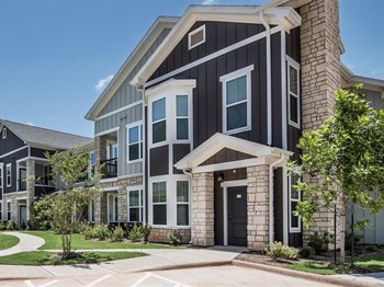 8811 Sienna Springs Blvd 1-3 Beds Apartment for Rent - Photo Gallery 5