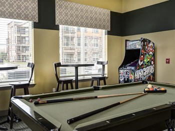 6455 Galleria Drive 1-3 Beds Apartment for Rent - Photo Gallery 5