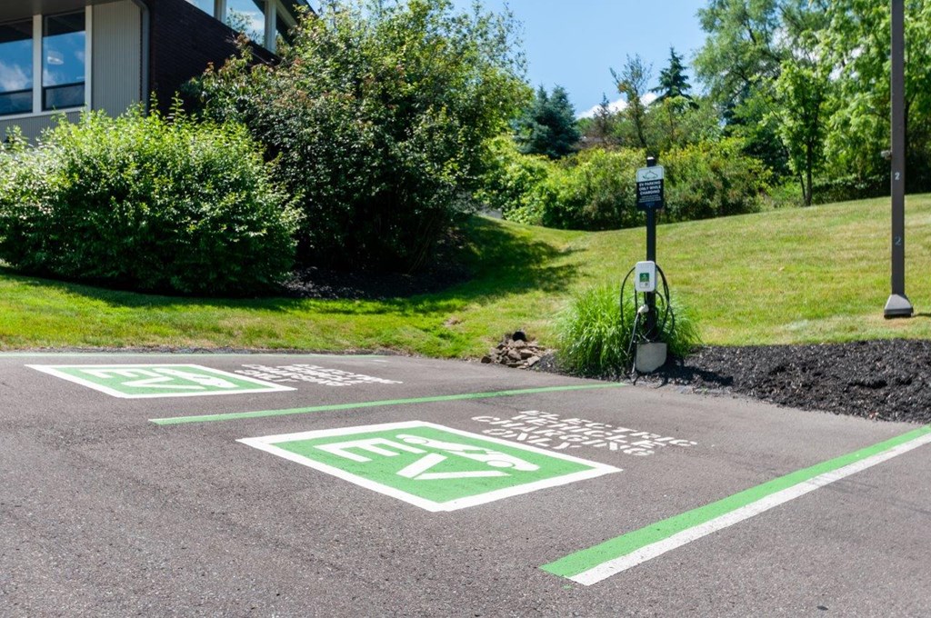 Nineteen North Apartments And Townhomes