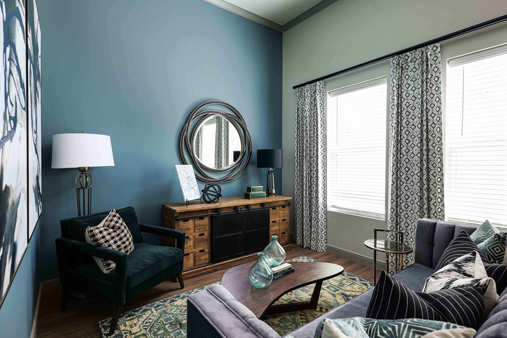 Upton Oxmoor Apartments Louisville living room with accent wall