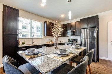 23555 N Desert Peak Pkwy 1-3 Beds Apartment for Rent - Photo Gallery 2