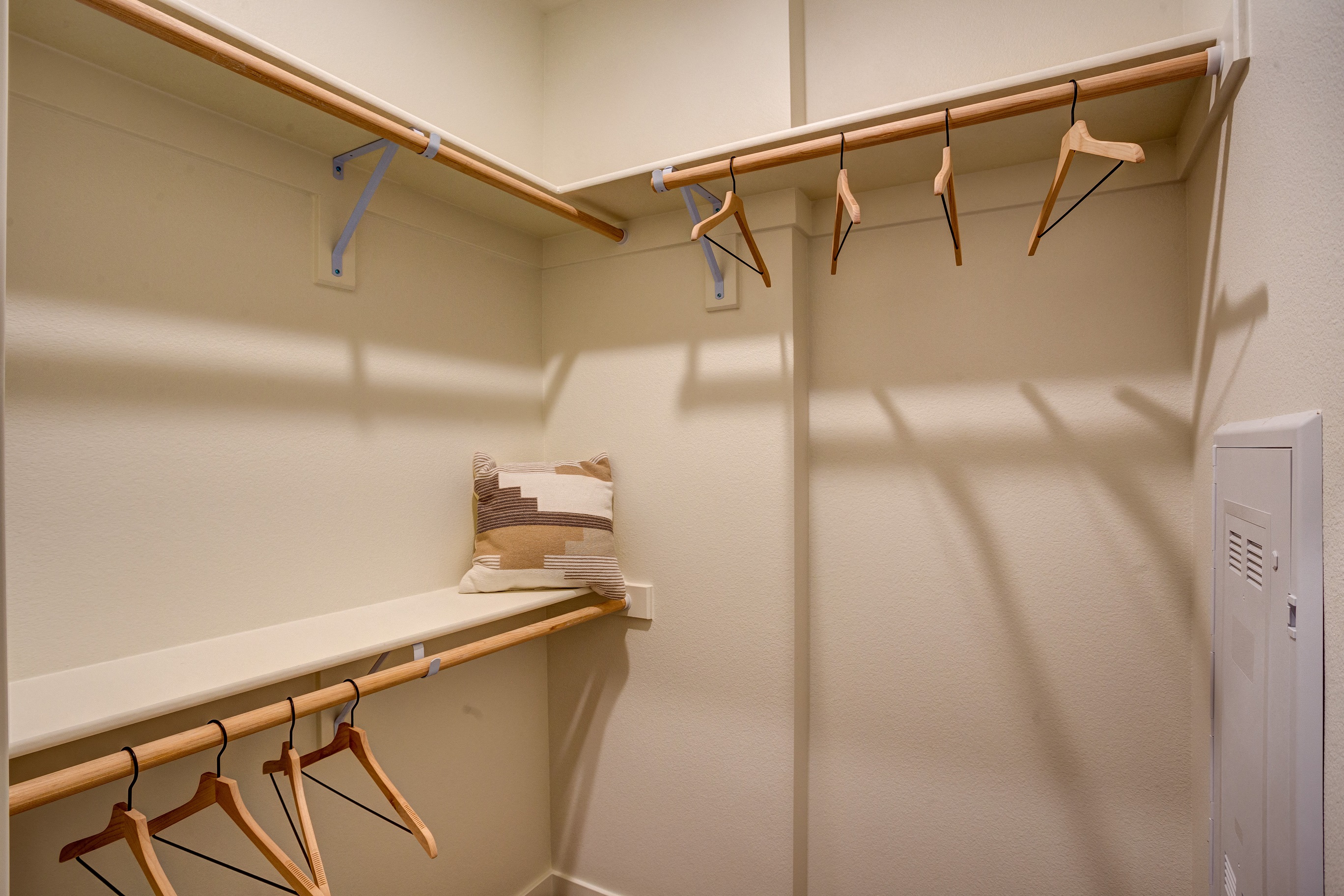 Large Closets Portland Apartment Rentals