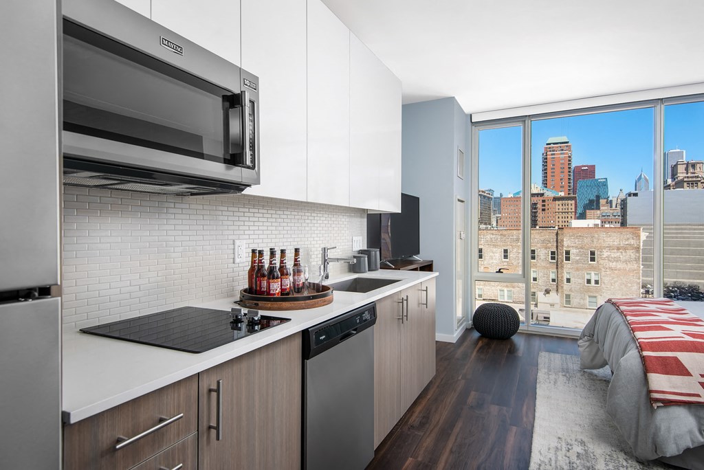 Studio open layout with floor to ceiling windows at Eleven40, Chicago, 60605