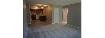 2 Bedrooms, 1 Bathroom