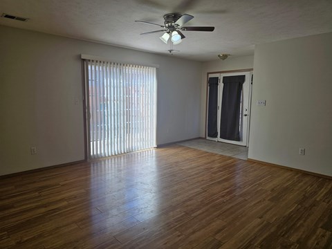 1743 West 86Th Lane 3 Beds Apartment for Rent