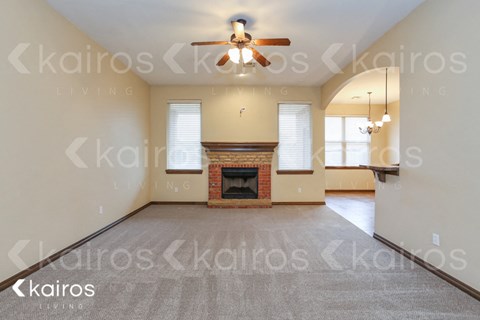 1405 Asher St 3 Beds Apartment for Rent