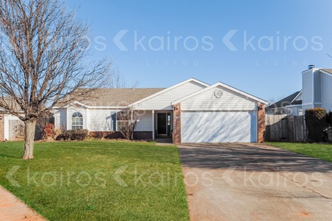 1005 Pinecrest St 3 Beds Apartment for Rent