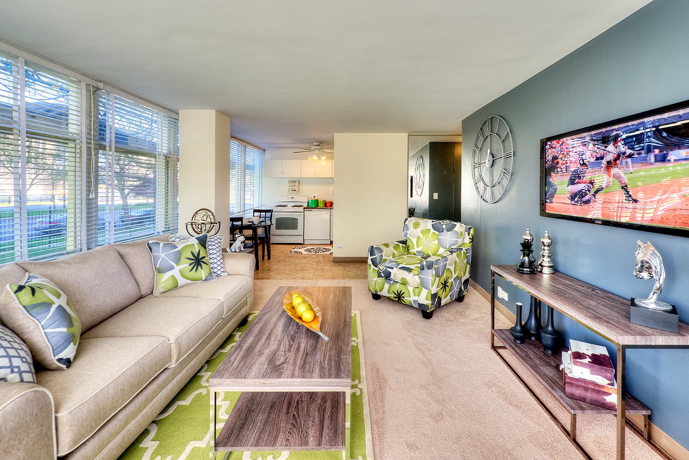 Prairie Shores Apartments In Chicago Il