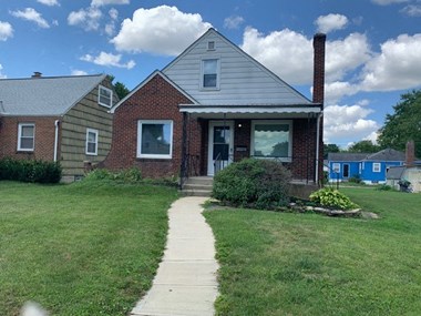 1101 Bulen Avenue 3 Beds House for Rent - Photo Gallery 1