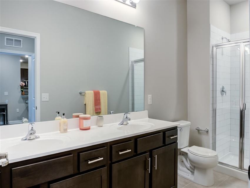 The Pavilion At Raritan Apartments, 2 Healthquest Blvd., Flemington, NJ