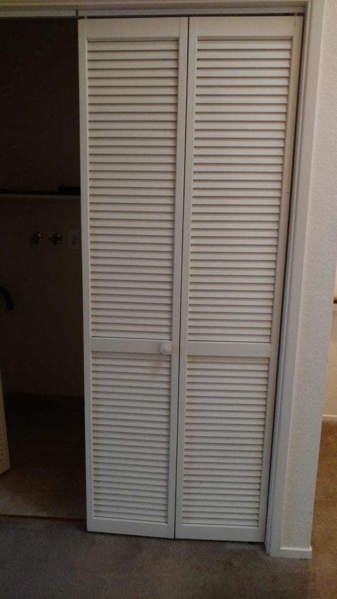 Twin Oaks Town Homes