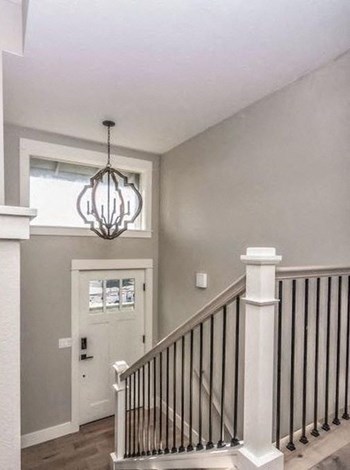 3063 Northeast Yellowpine Road 4 Beds House for Rent - Photo Gallery 2
