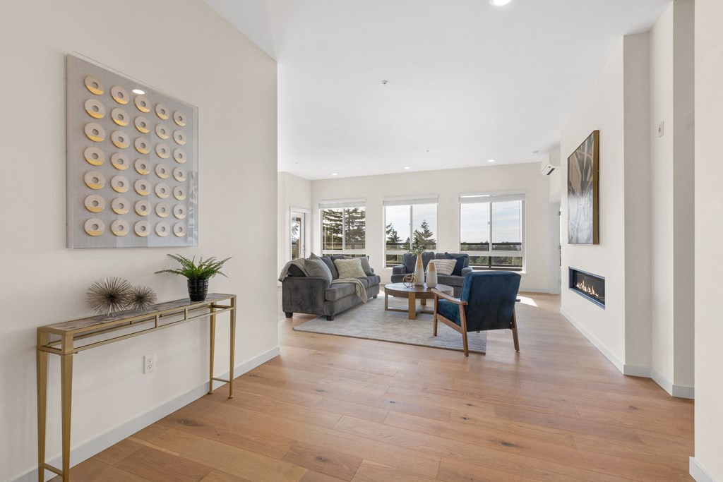 Entrance at Bridgeview 125, University Place, WA, 98466