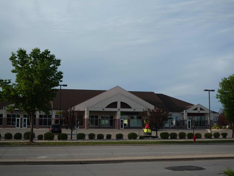 the building where the motel is located