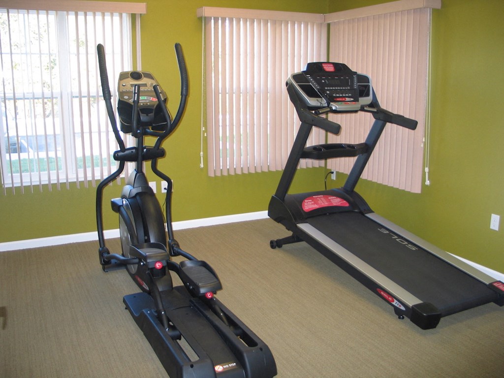 Fitness and Health center at Prairie Apartments