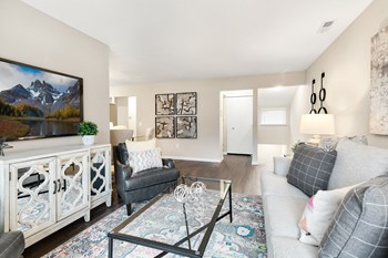 1204 Sherwood Ct. 1-2 Beds Apartment for Rent - Photo Gallery 2