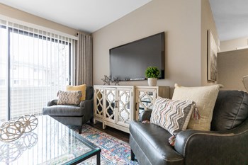 1204 Sherwood Ct. 1-2 Beds Apartment for Rent - Photo Gallery 6