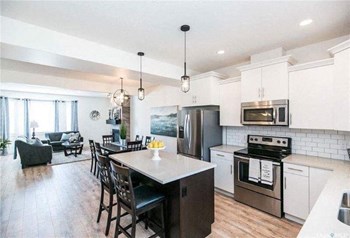 #8-900 St Andrew's Lane 1 Bed House for Rent - Photo Gallery 5