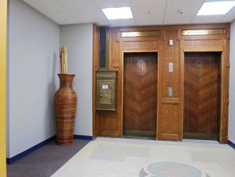 elevators historic art deco dual elevators - Photo Gallery