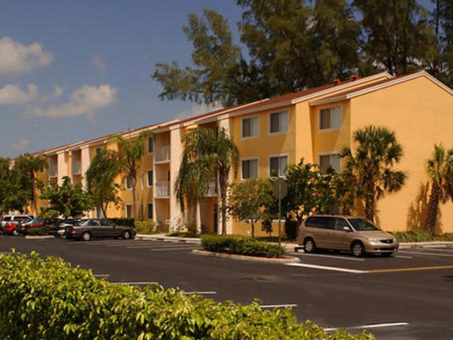 Prospect Park Apartments, 5500 NW 31st Ave., Ft. Lauderdale, FL RENTCafé