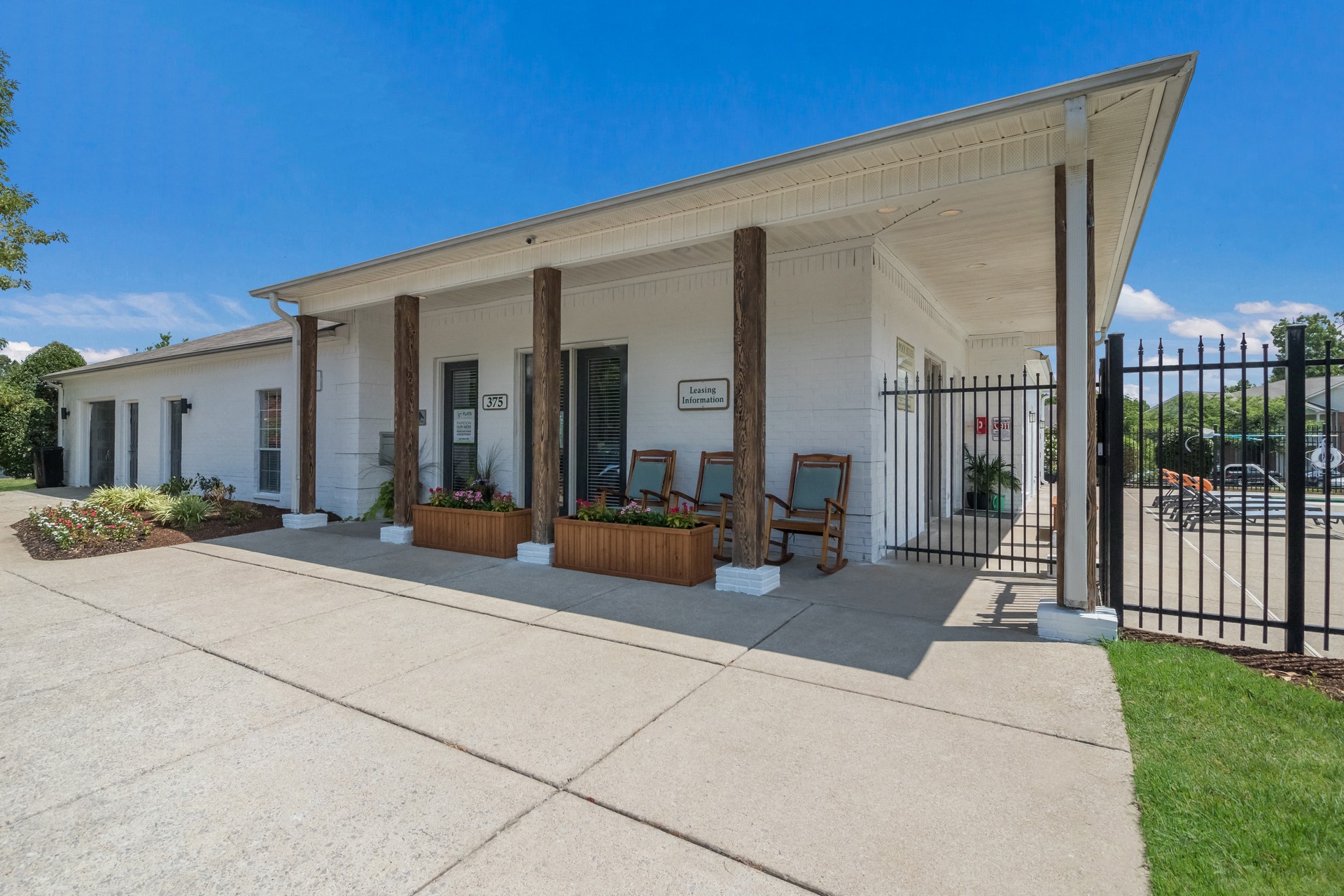 The Flats At Lancaster