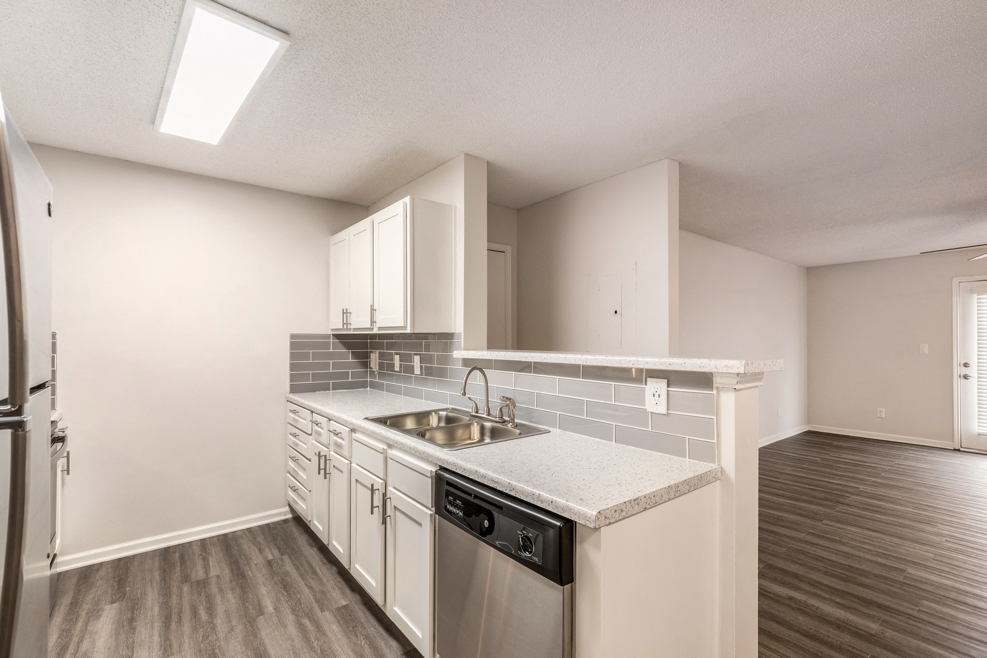 The Pointe At Westland