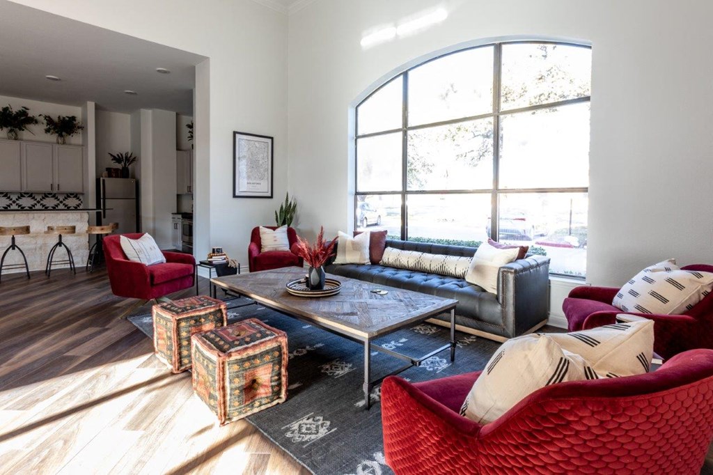clubroom in san antonio luxury apartment