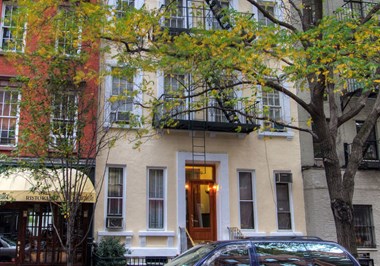 349 East 85Th Street 1 Bed Apartment for Rent - Photo Gallery 1