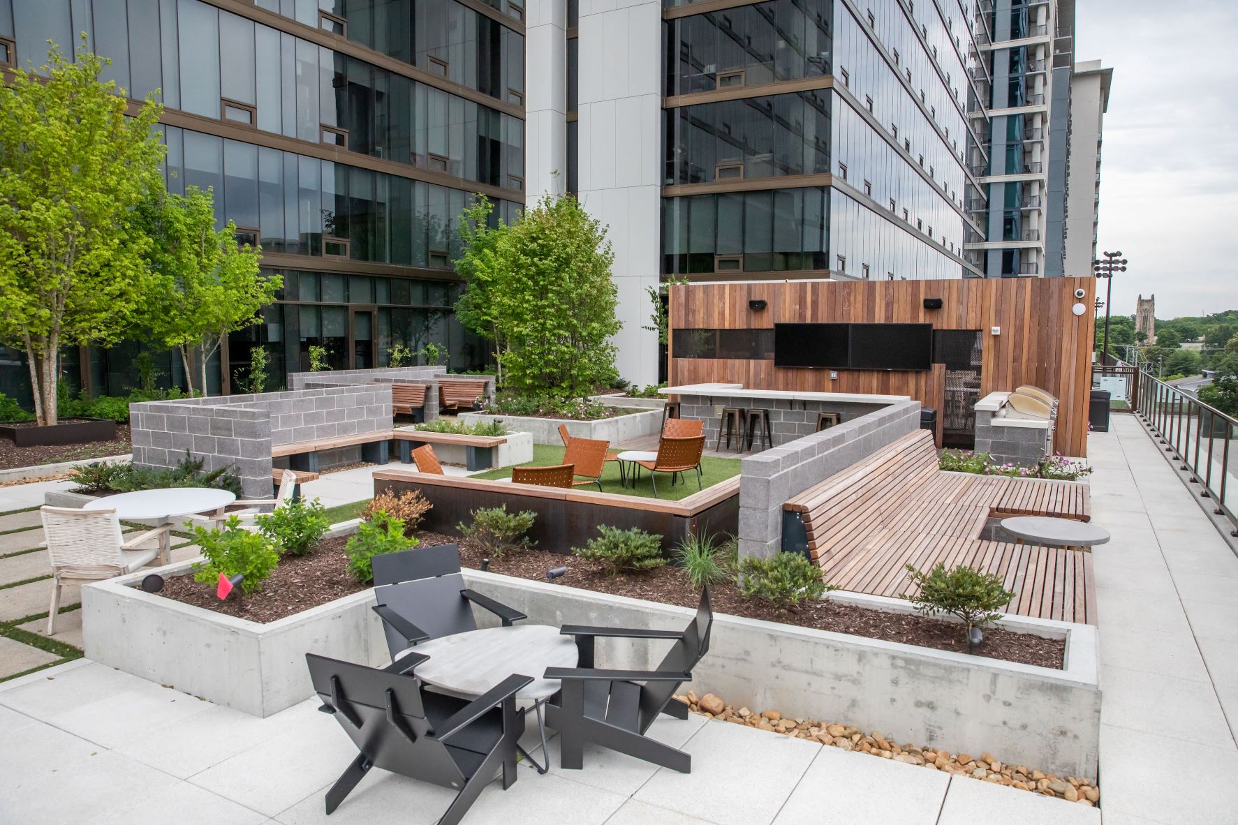 7th Level Community Amenity Deck with Grills and Outdoor Entertaining