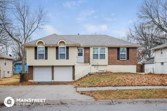 7609 E 119Th St 3 Beds Apartment for Rent