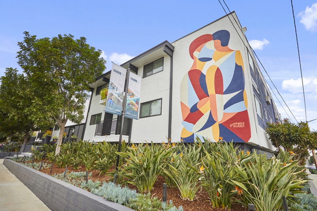 Mural outside of Callie on Curson