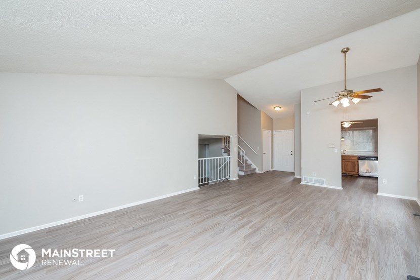 the living room and dining room are spacious and open to the kitchen