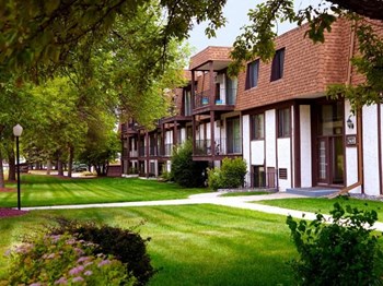 3610 Lancaster Lane #1 1-3 Beds Apartment for Rent - Photo Gallery 3