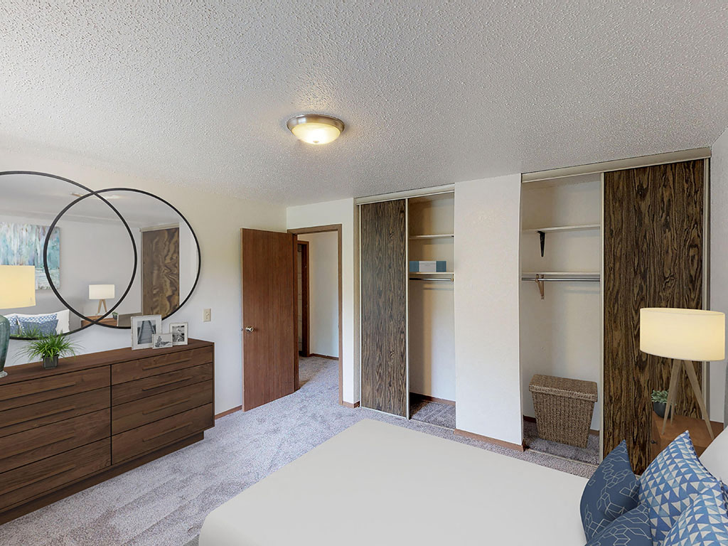 Candlewood Apartments - Bedroom