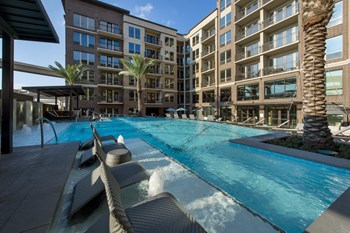 Alexan Citycentre Apartments 905 Town Country Blvd Houston Tx Rentcafe