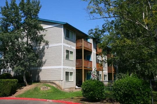 Parkwood Apartments