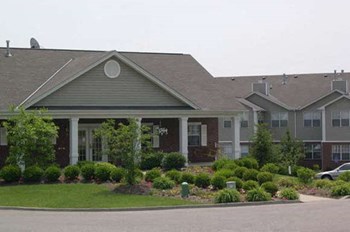 150 Brentwood Circle 1-3 Beds Apartment for Rent - Photo Gallery 2